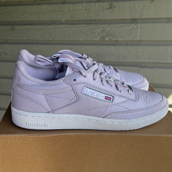 Women’s Club C 85 lilac reebok sneakers - Picture 1 of 5